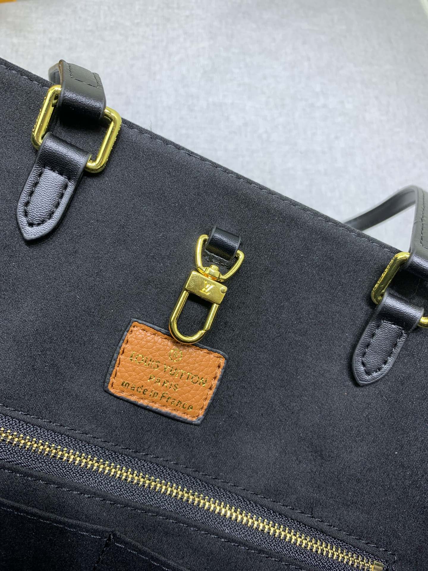 EN - Luxury Bags LUV 751