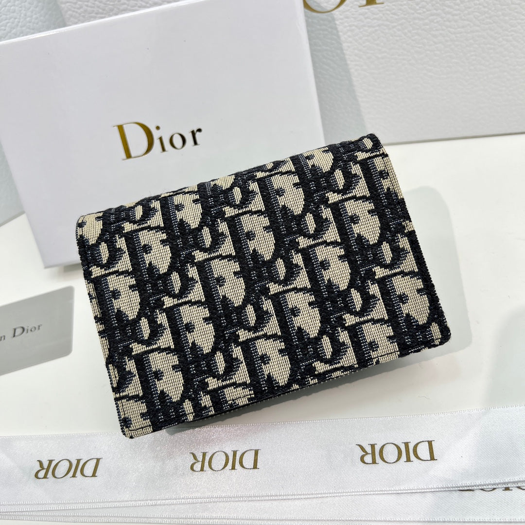 EN - New Arrival Wallet DIR 012