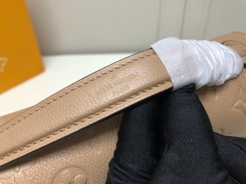 LOV2 Bags - Luxurious Bags  2073