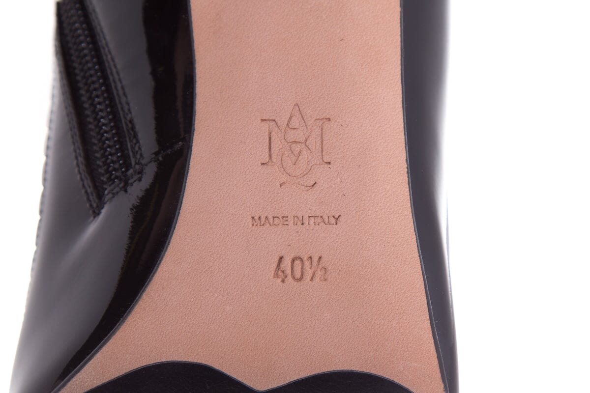 Alexander McQueen Black Wingtip Detail Booties SZ 40.5