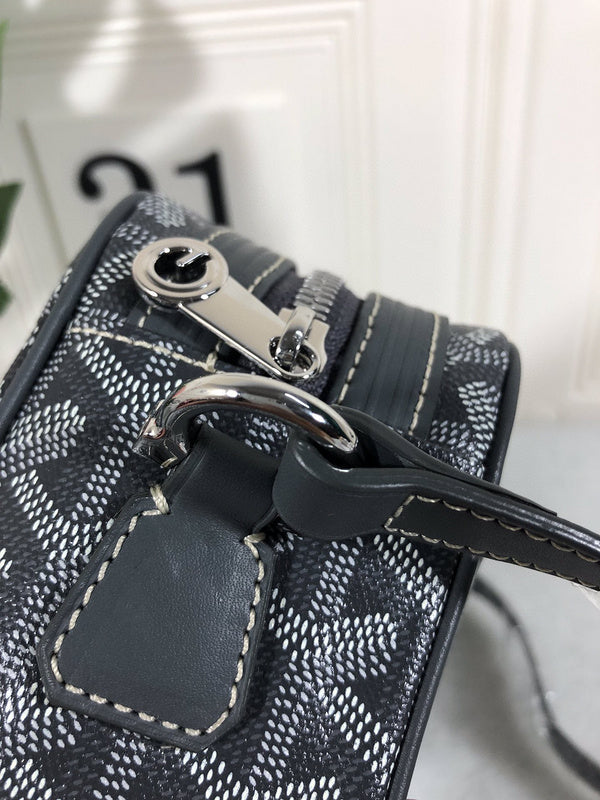 ELE - GOD Bags - 177