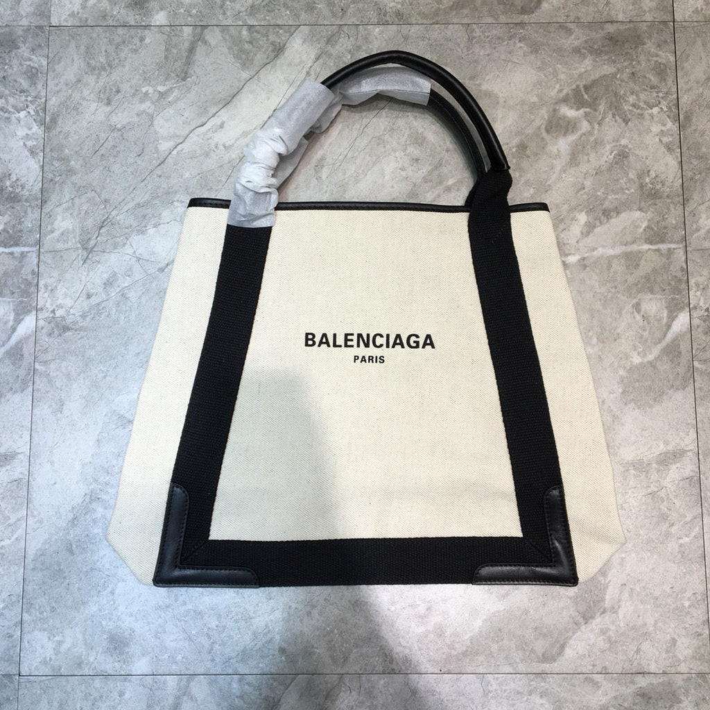 Balen Navy MeGLAMIum Cabas Tote Bag In Black, For Women,  Bags 14.1in/36cm 5812922HH3N9260