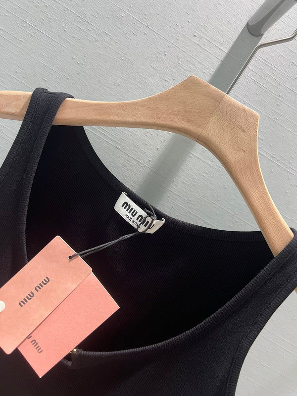 Glami - MMU Women Clothes - 064