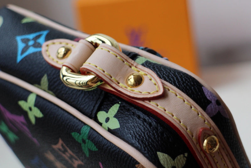 LOV2 Bags - Luxurious Bags  1798