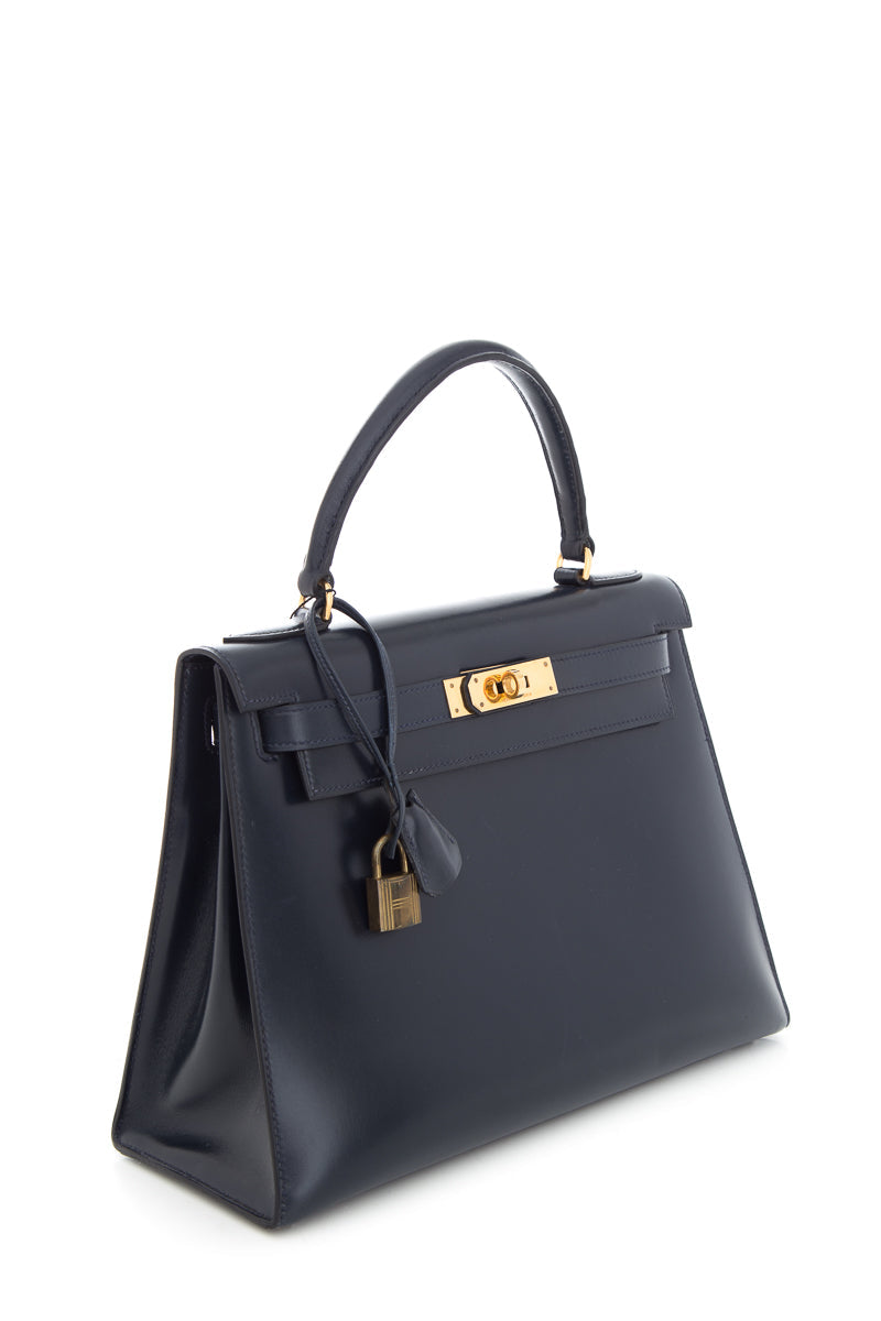 HermÃƒÆ’Ã‚Â¨s Vintage 1979 Kelly 28 CM ChÃƒÆ’Ã‚Â¨vre Leather in Bleu Marine with Gold Hardware