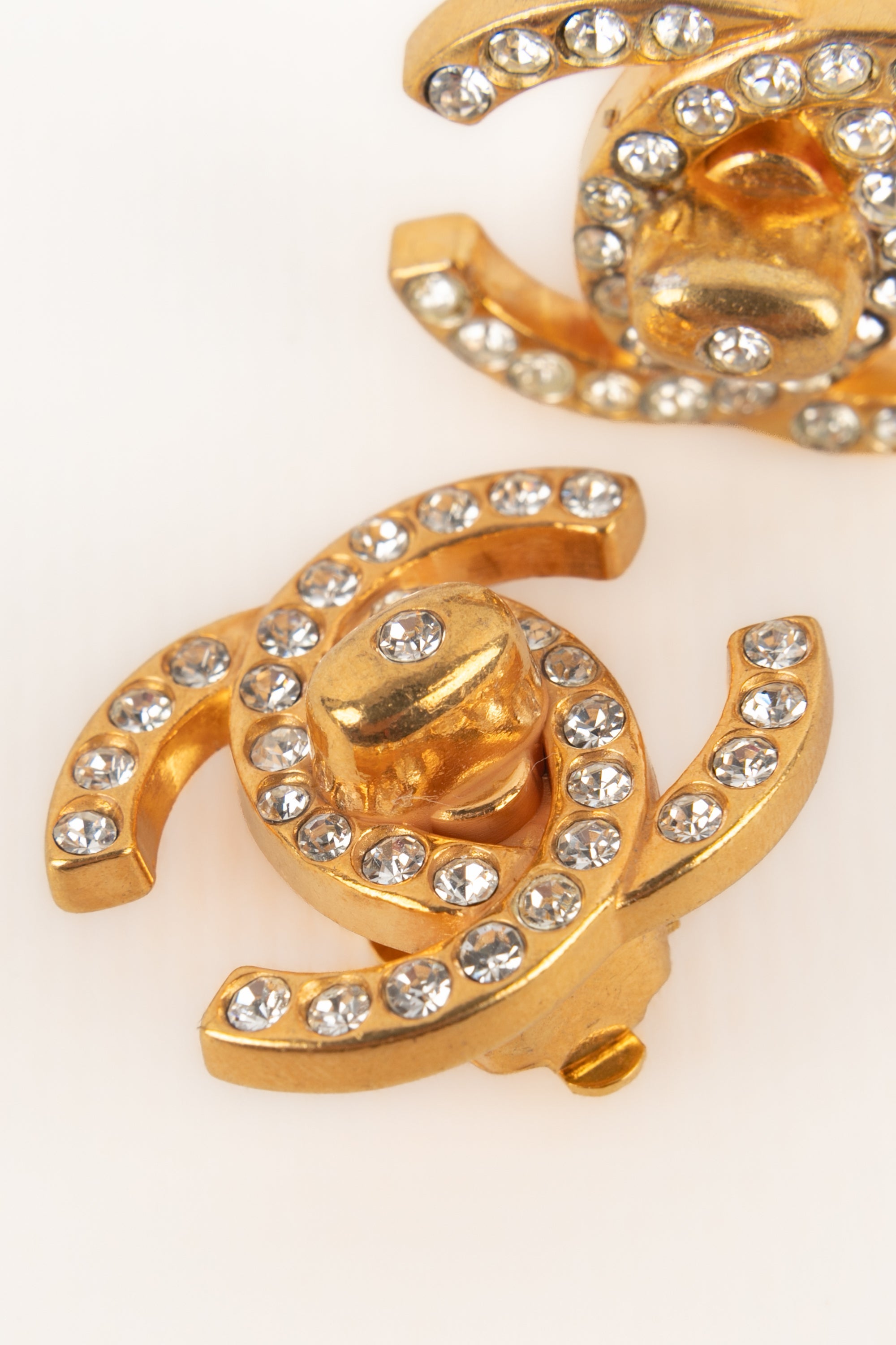Boucles d'oreilles tourniquet Chanel