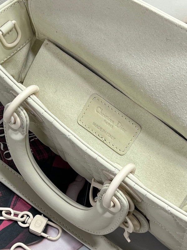 ELE - Dir Bags - 532