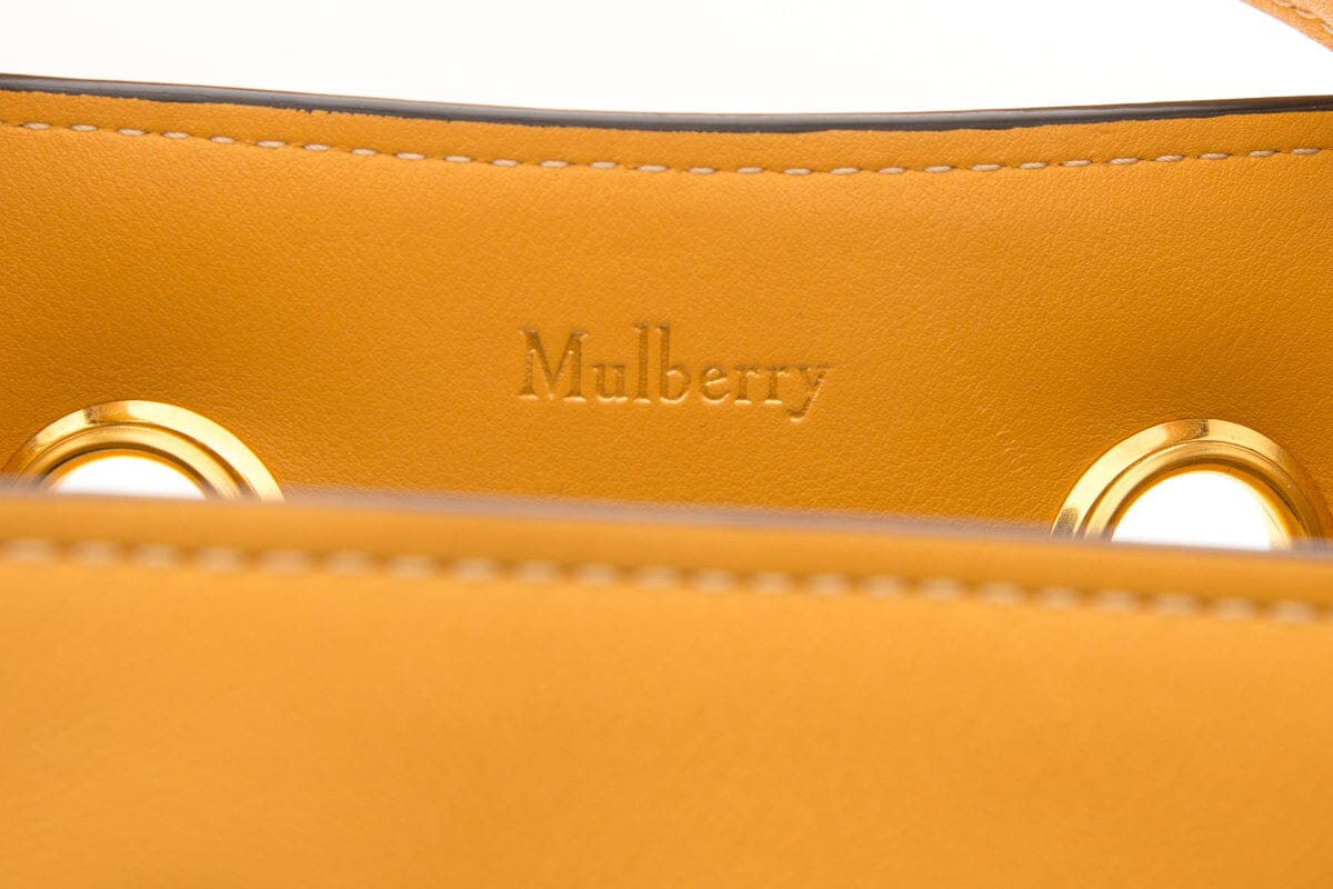 Mulberry HAMPSTEAD Mustard Bucket Bag
