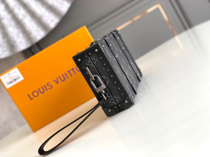 LOV2 Bags - Luxurious Bags  1560