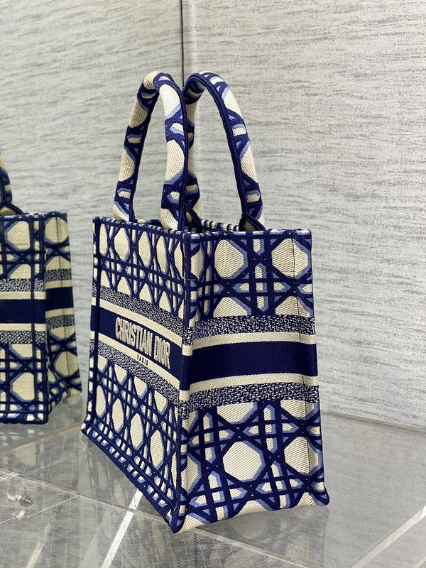 ELE - Dir Bags - 024
