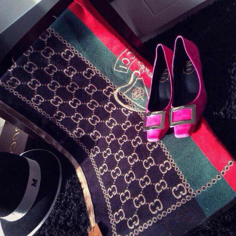 EN - Luxury GCI Scarf 017