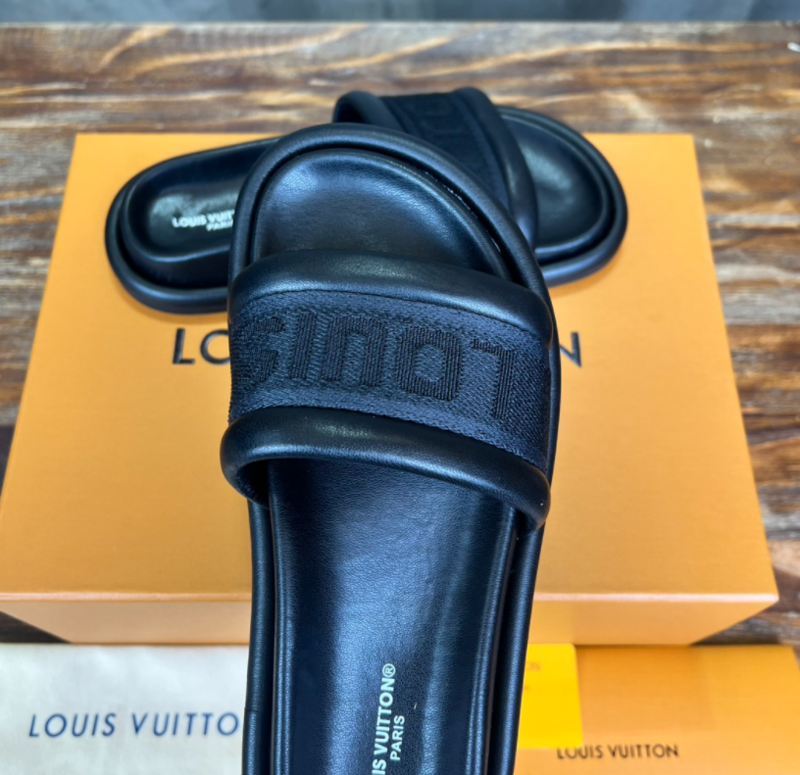SAMC - LOV Women Shoes - 011