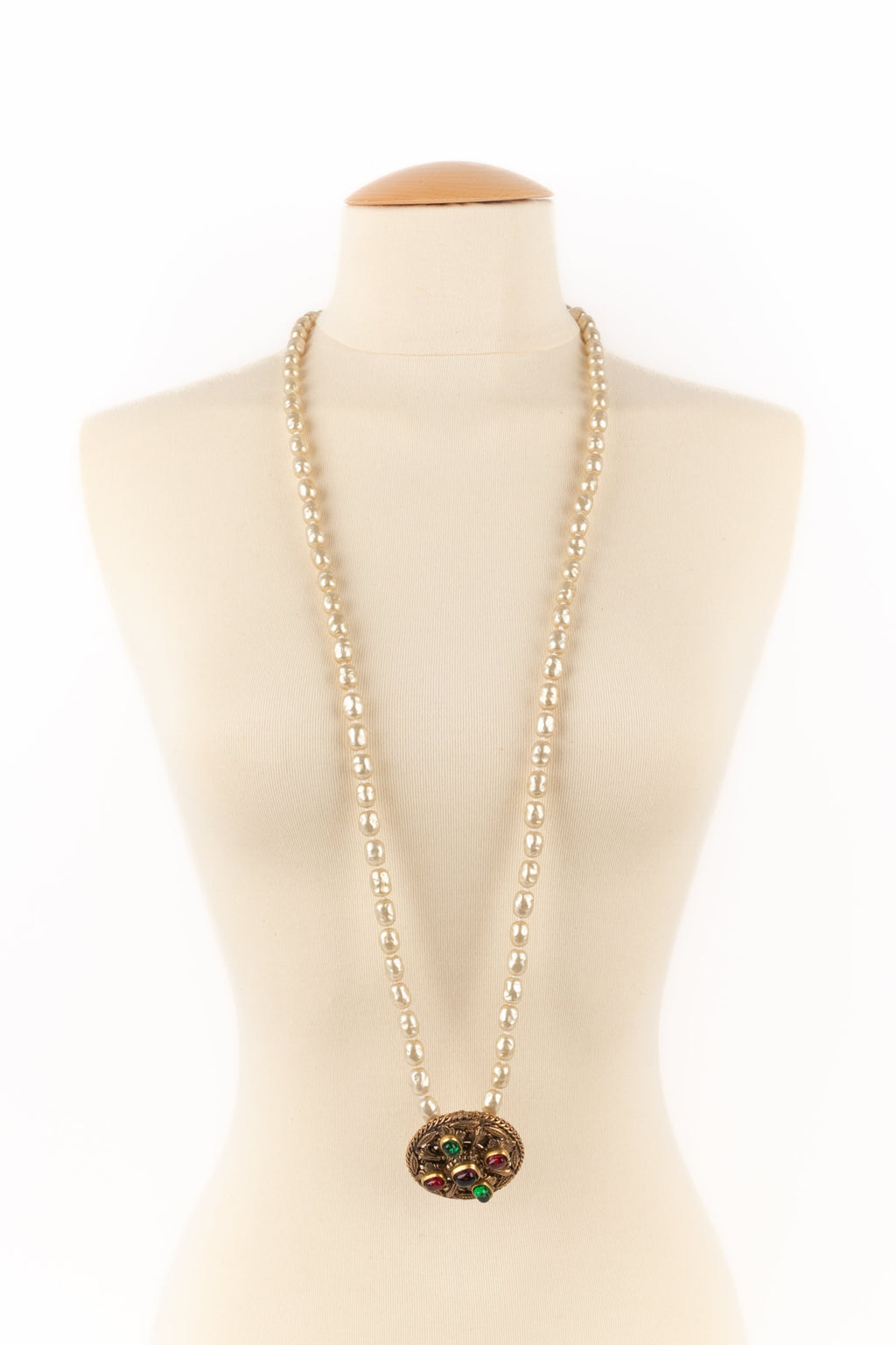 Collier byzantin Chanel 1983