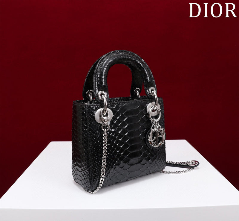 ELE - Dir Bags - 110