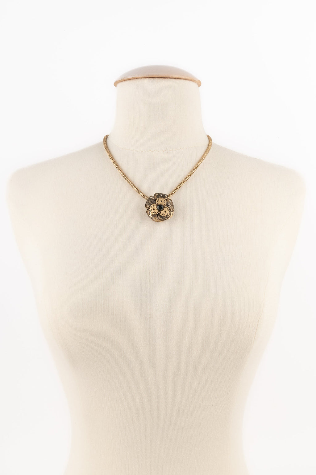 Collier Chanel 2001