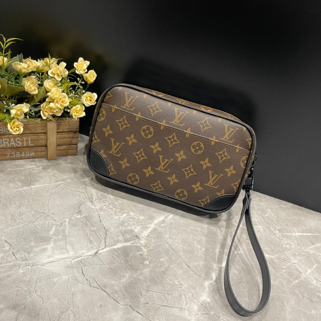 EN - Luxury Bags LUV 861