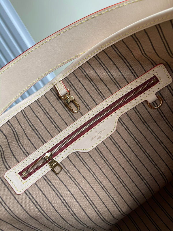 LOV2 Bags - Luxurious Bags  1796