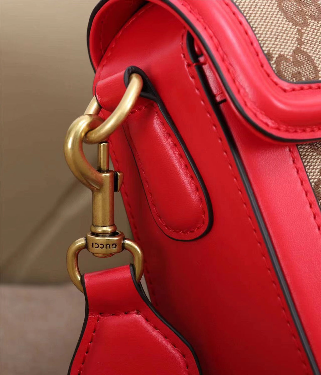 EN - New Bag GCI 464