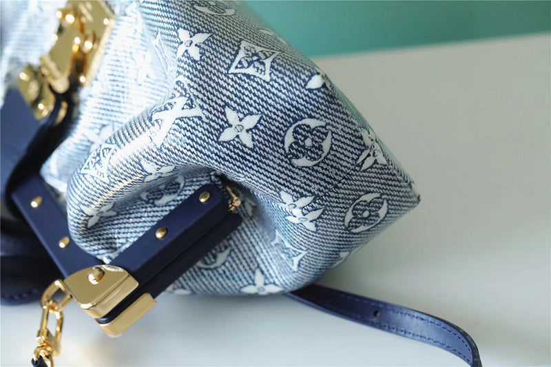ELE - LUV Bags - 137