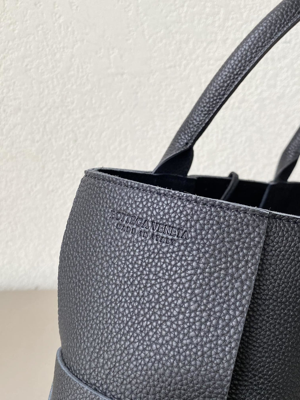 GLAMI Arco Tote Bag For Women 11.8in/30cm In Black 652867VCP118425
