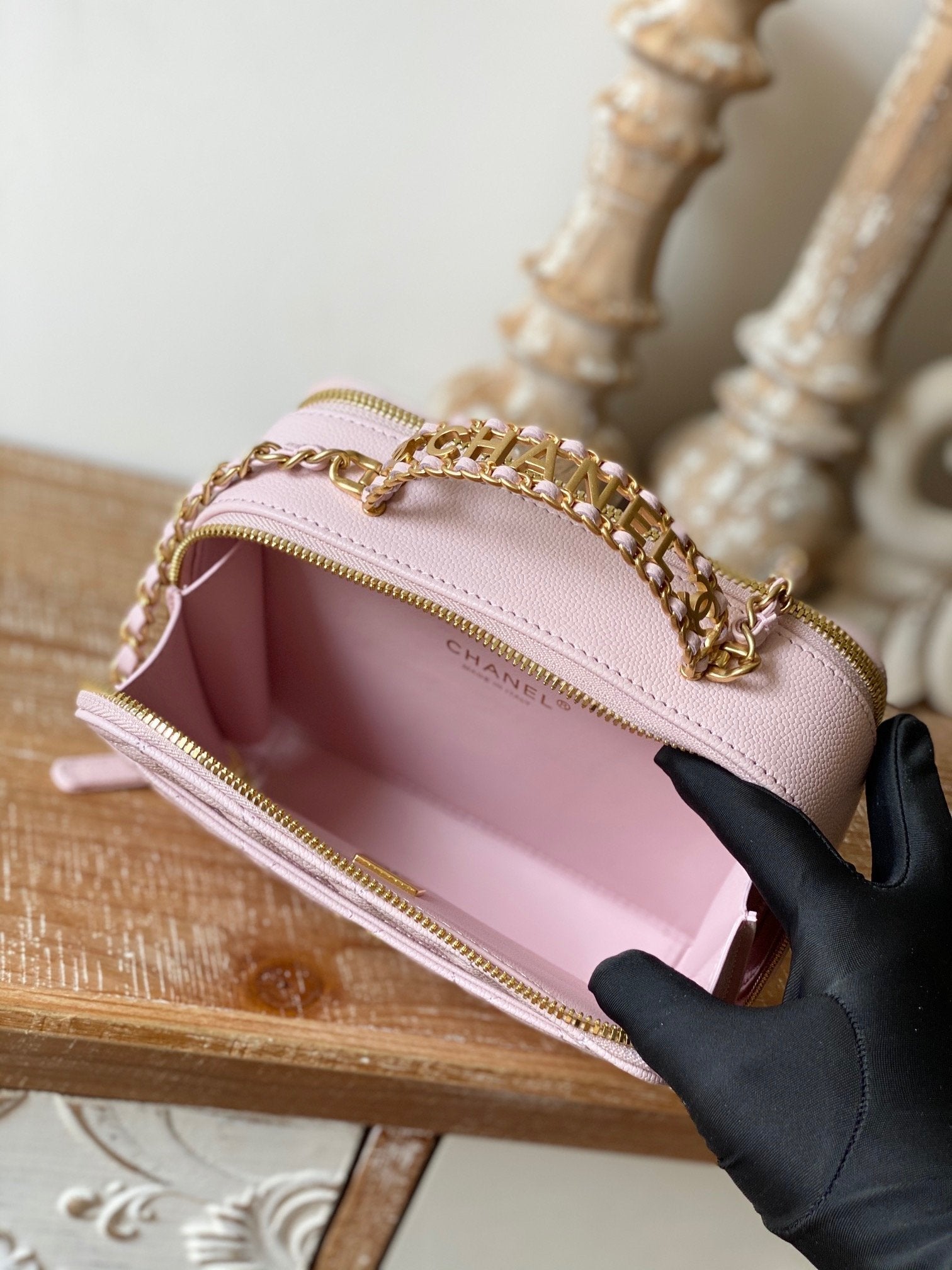 CHLSmall Vanity Case Gold Hardware Light PiNike For Women Handbags, Shoulder Bags 5.9in/15cm AS3228Ãƒâ€šÃ‚Â 