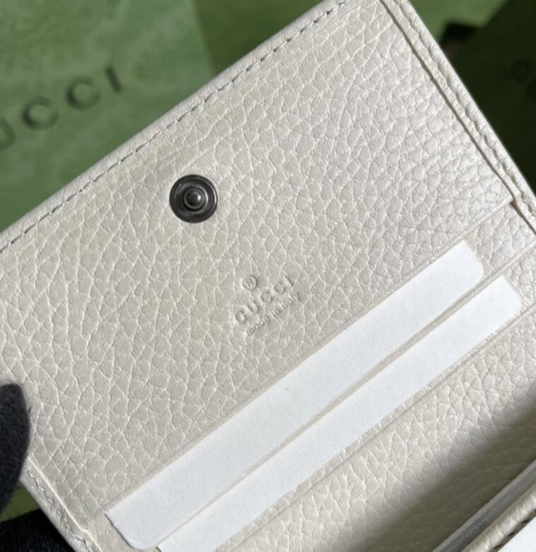 SAMC - Mix Wallets - 245