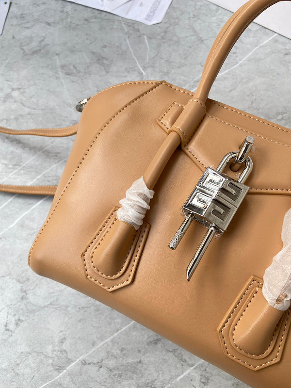 Glamy - GCY Bags - 695