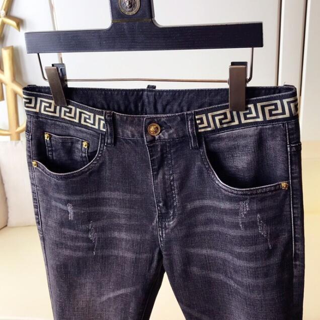 SAMC - VAR Clothes - 204