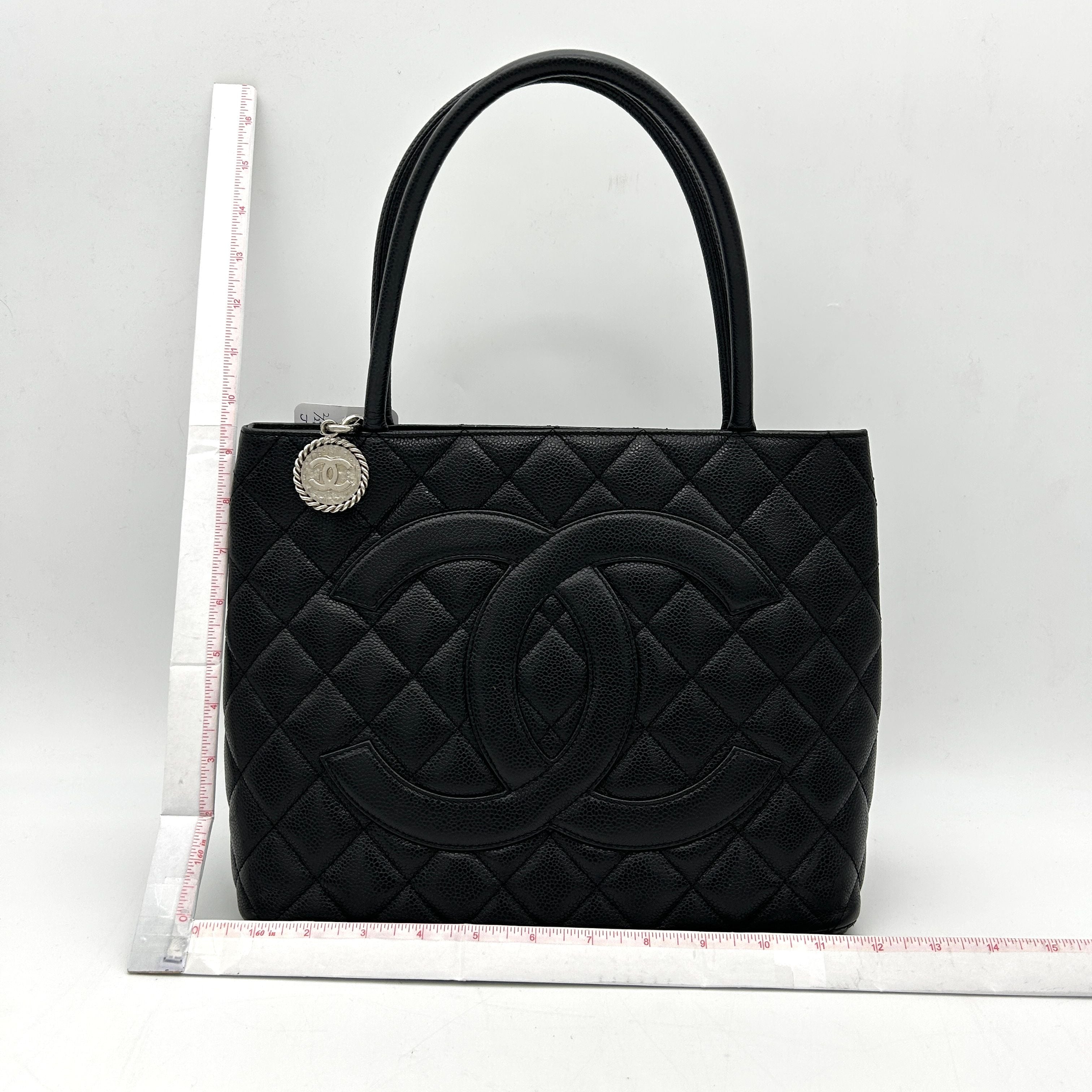 CHANEL Caviar Quilted Medallion Tote Black ch44135jf