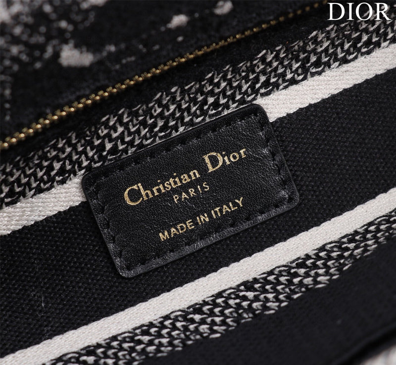 ELE - Dir Bags - 1718