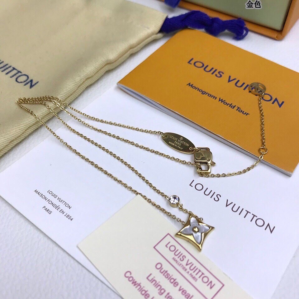 EN - Lux Necklace LUV005