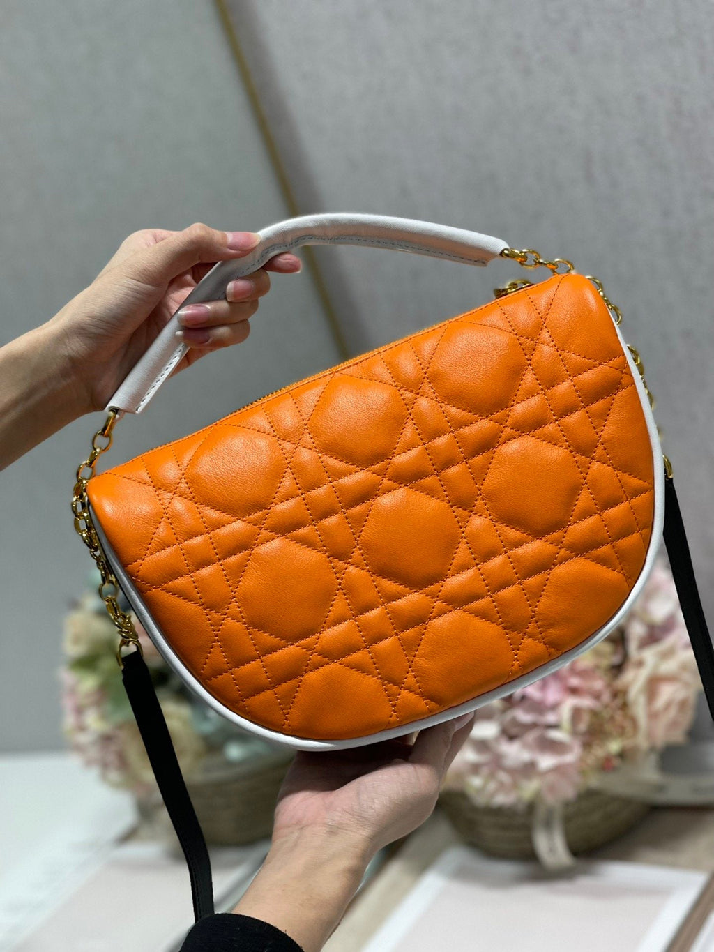 GLAMI MeGLAMIum Vibe Hobo Bag, Orange Handbags, Crossbody Bags, 30cm CD