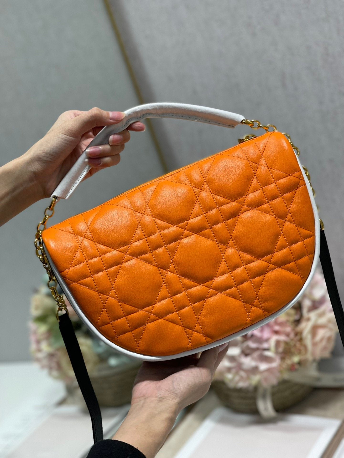 GLAMI MeGLAMIum Vibe Hobo Bag, Orange Handbags, Crossbody Bags, 30cm CD