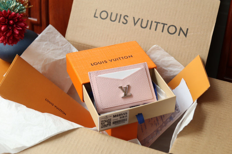 LOV2 Bags - Luxurious Bags  1516