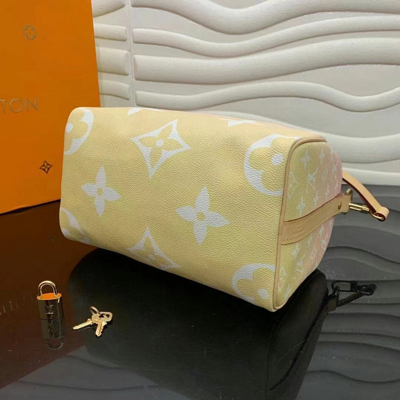 LOV2 Bags - Luxurious Bags  2524