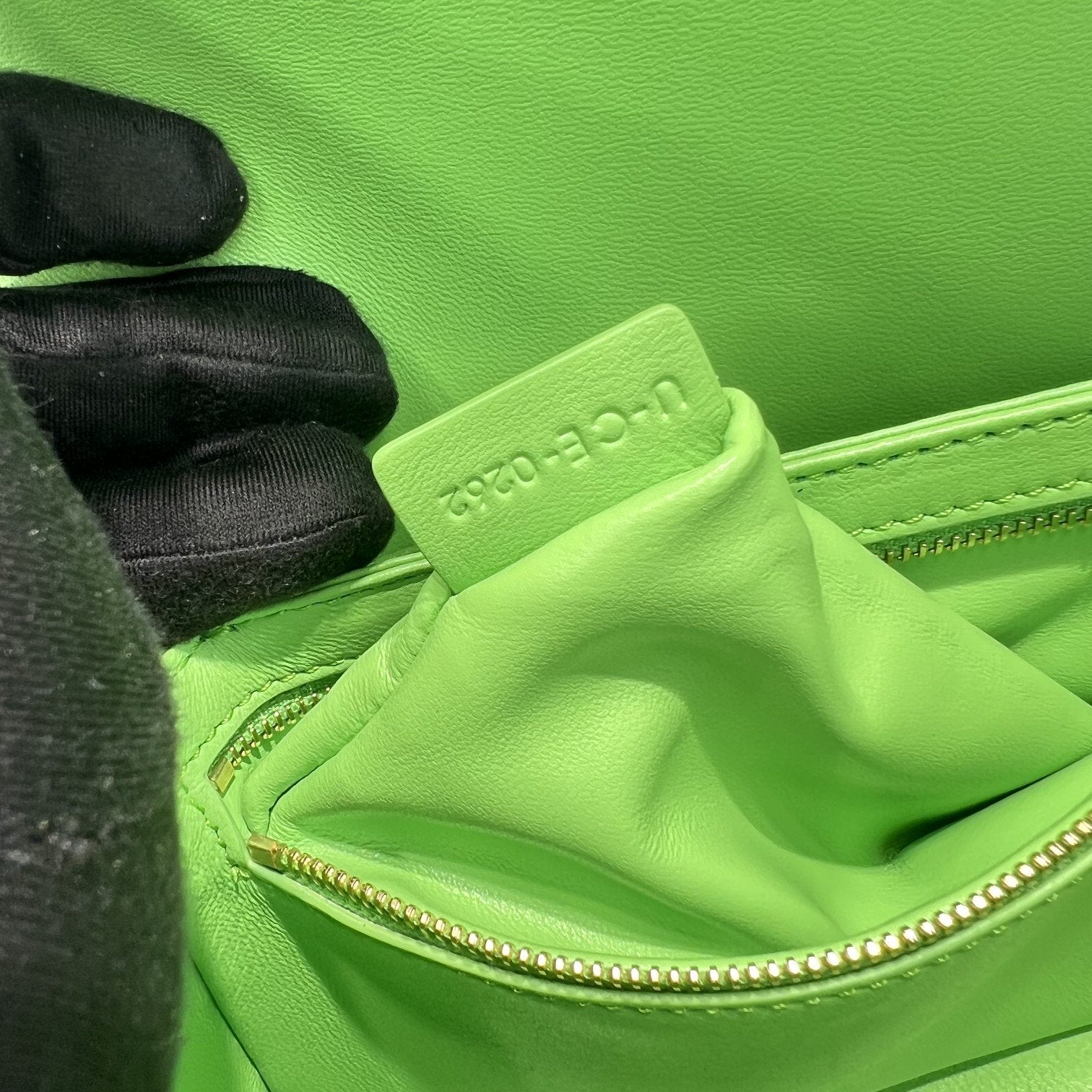 GLAMI Mini Classique Cuir Triomphe Bag Green For Women 7.1in/18cm