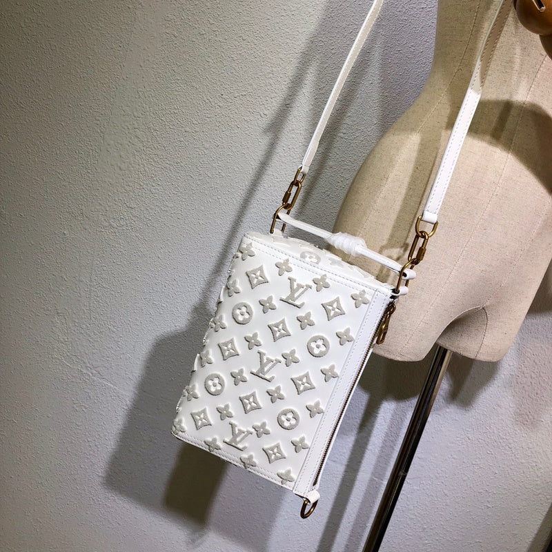 LOV2 Bags - Luxurious Bags  1902
