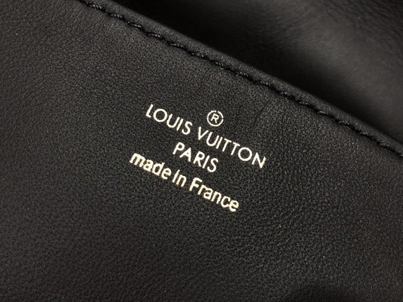 Fashion Lu-Vi bags - 3443