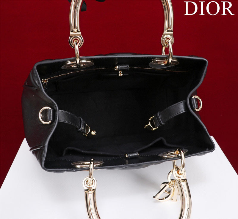 ELE - Dir Bags - 1424