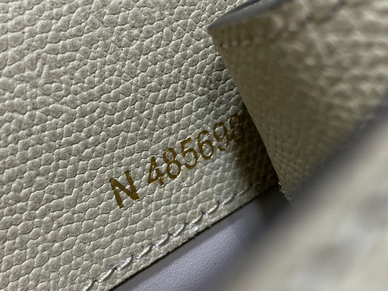 ELE - HMS Bags - 011