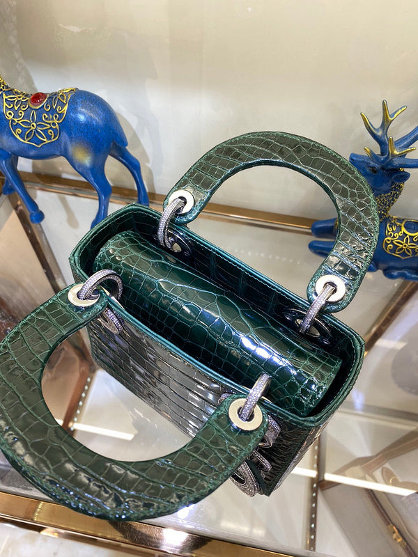 ELE - Dir Bags - 1839