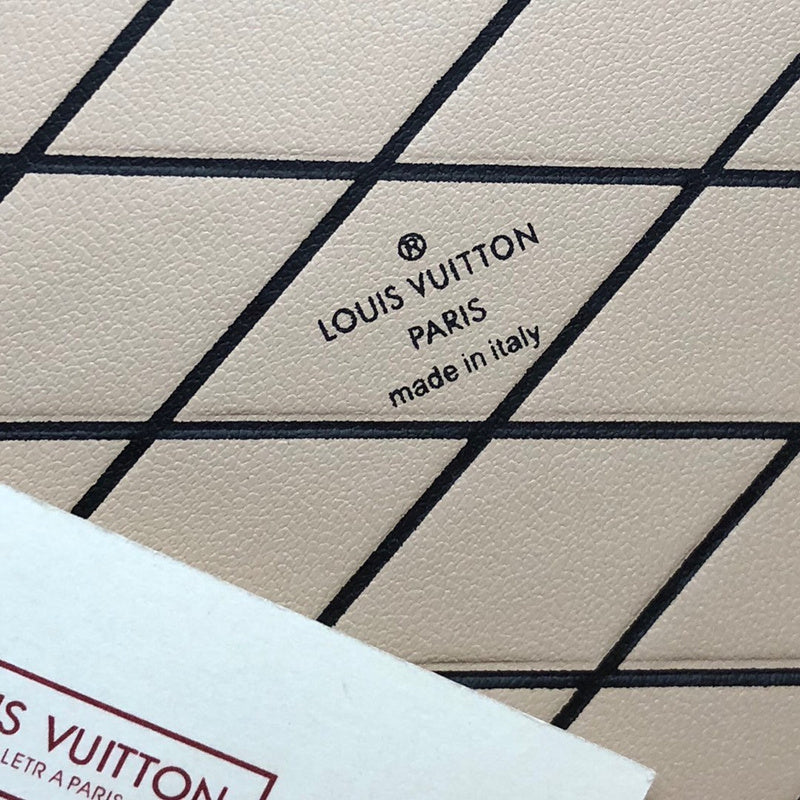 LOV2 Bags - Luxurious Bags  1940