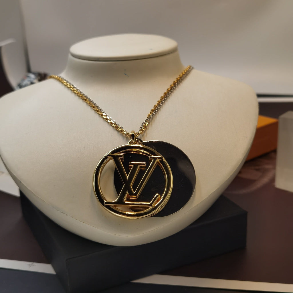 EN - Lux Necklace LUV030