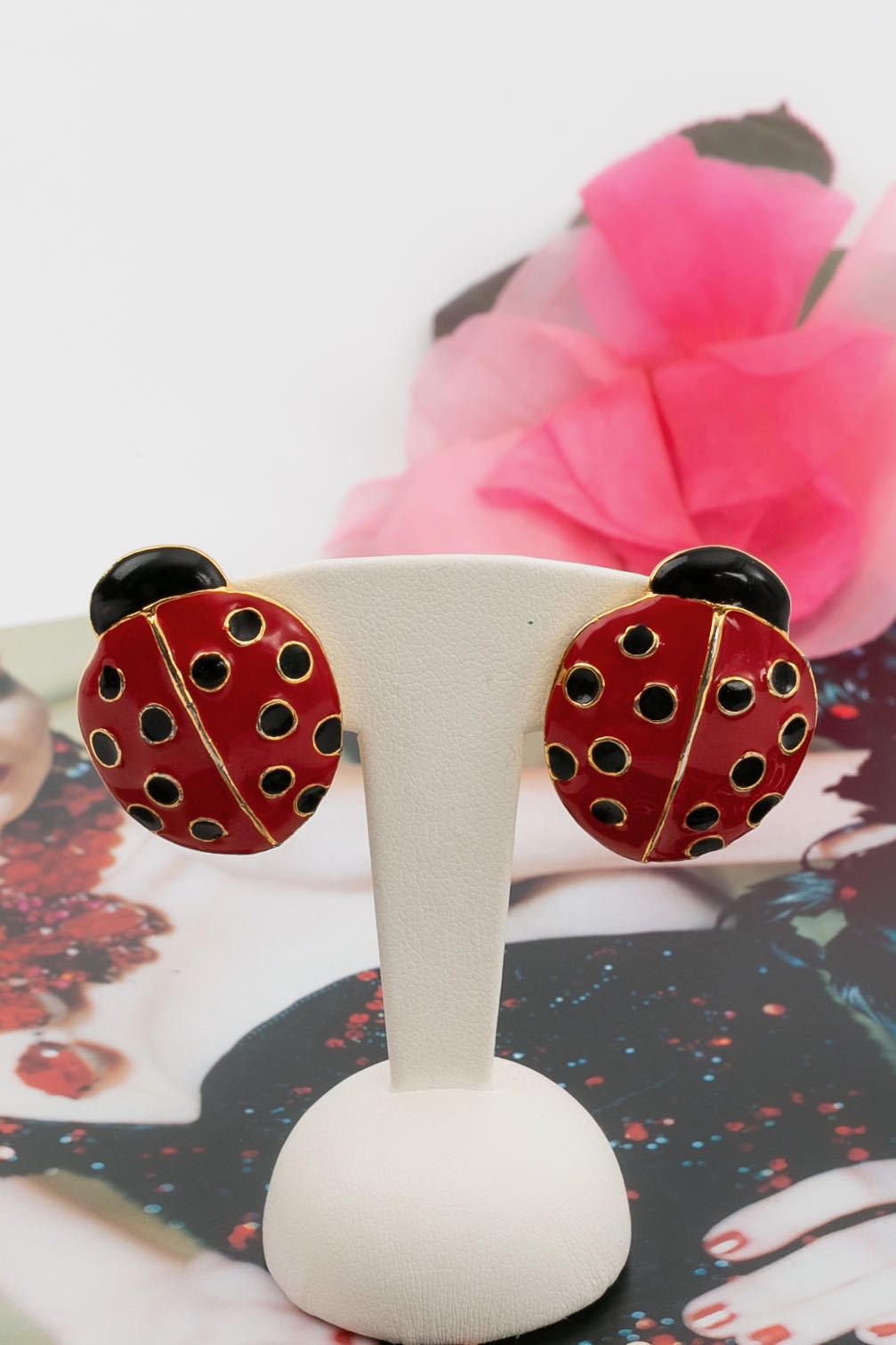 Boucles d'oreilles coccinelles Yves Saint Laurent