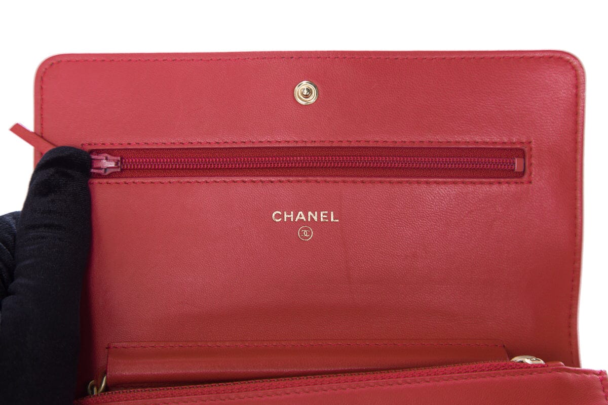 Chanel Hot Pink Calfskin Boy GHW  WOC