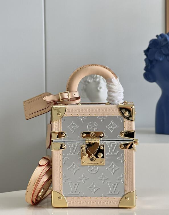 SAMC - LOV Bags - 1639