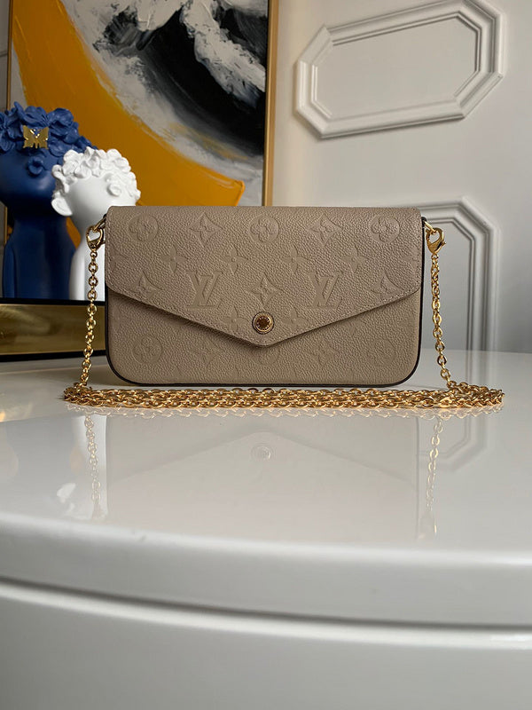 LOV2 Bags - Luxurious Bags  1819
