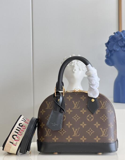 SAMC - LOV Bags - 1711