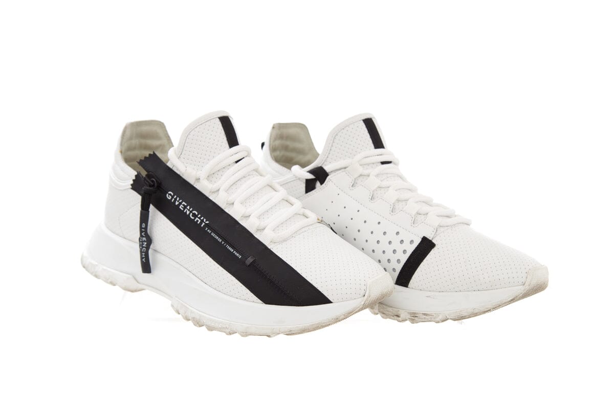 Givenchy Spectre Black & White Sneakers SZ 38