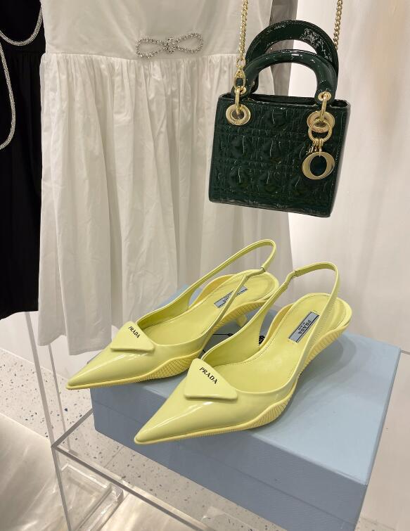 GlamyWomen Shoes - 675